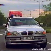 Dalších 8 aut z televizních seriálů, na která nezapomeneme