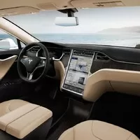 Tesla Model S: Záblesk budoucnosti?