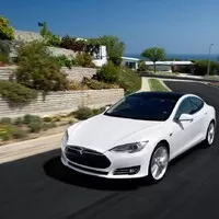 Tesla Model S: Záblesk budoucnosti?