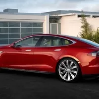 Tesla Model S: Záblesk budoucnosti?