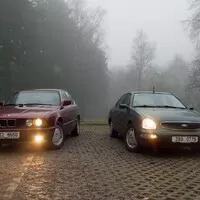 Ford Scorpio vs. BMW 525i: Souboj ‚luxusních‘ sedanů