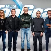 TopGear se otočil na ruském letišti a jel zase domů