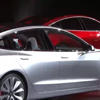 Tesla Model 3: Nejdůležitější auto desetiletí?