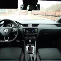 Škoda Octavia RS230: Rodinný Sprinter