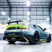 Aston Martin Vantage GT8: Skoro jako závodní předloha
