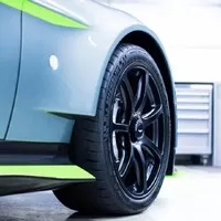 Aston Martin Vantage GT8: Skoro jako závodní předloha