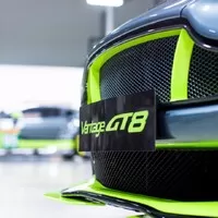 Aston Martin Vantage GT8: Skoro jako závodní předloha