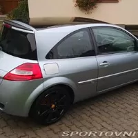Autíčkář na lovu: Hothatch za lidovku