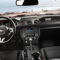 Ford Mustang je nejprodávanějším sportovním kupé na světě