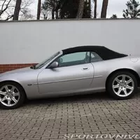 Bazarový snílek: Jaguar XK8