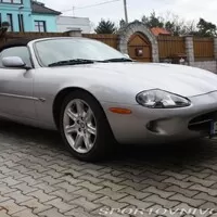 Bazarový snílek: Jaguar XK8