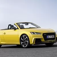 Audi TT RS je venku a má 400 koní