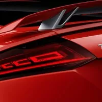 Audi TT RS je venku a má 400 koní