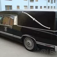 Bazarový snílek: Cadillac DeVille Hearse