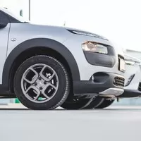 Mazda CX-3 vs. Citroën C4 Cactus: Tak stejní a přece jiní