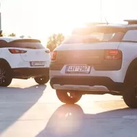 Mazda CX-3 vs. Citroën C4 Cactus: Tak stejní a přece jiní