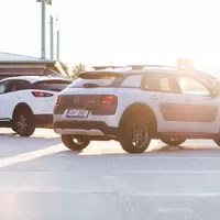 Mazda CX-3 vs. Citroën C4 Cactus: Tak stejní a přece jiní