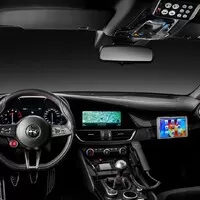 Alfa Romeo Giulia Quadrifoglio jako policejní auto pro skutečně dobrou věc