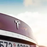 Tesla Model S: Jak se jezdí na elektrony?