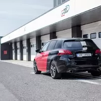 Peugeot 308 GTI: První test na okruhu v Mostě