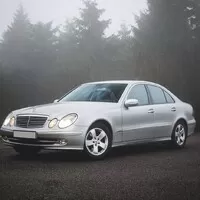 Mercedes E-class W211 320CDI 2003 front