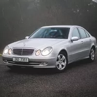 Mercedes E-class W211 320CDI 2003 front
