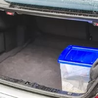 Mercedes E-class W211 320CDI 2003 trunk