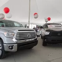 Majitel Toyoty Tundra najel milion mil a dostal nové auto