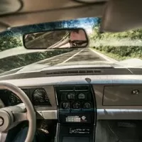 Chevrolet Corvette C3: Dva dny na sto