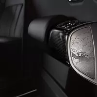 Váš Rolls-Royce Zenith Collection dorazí i s kusem výrobní linky
