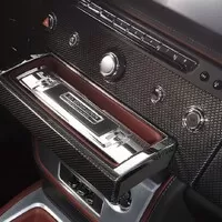 Váš Rolls-Royce Zenith Collection dorazí i s kusem výrobní linky