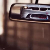 BMW 2002 Hommage vypadá jako batmobil