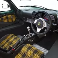 Lotus ukázal jednu z nejkrásnějších řadicích kulis v historii