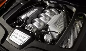 Historie: Legendární osmiválec od Bentley po téměř šedesáti letech skončí 
