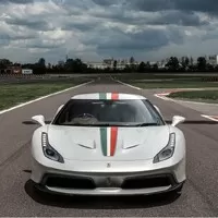 Když máte dost peněz, můžete mít Ferrari s unikátní karoserií jen pro sebe