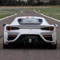 Když máte dost peněz, můžete mít Ferrari s unikátní karoserií jen pro sebe