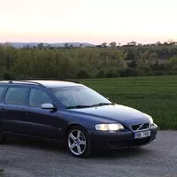 Volvo V70R: Bitevní křižník