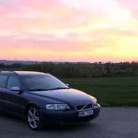 Volvo V70R: Bitevní křižník