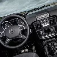 Mercedes-Benz G 350 d Professional kašle na pozlátko a míří za prací