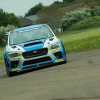 Mark Higgins se Subaru trhnul rekord Isle of Man
