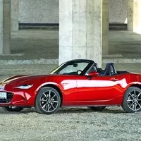 Mazda MX-5 ND 2.0 - Život je krásný
