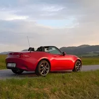 Mazda MX-5 ND 2.0 - Život je krásný