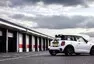 Mini John Cooper Works Challenge myslí vážně jak ježdění, tak bohužel i cenu