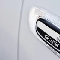 Mini John Cooper Works Challenge myslí vážně jak ježdění, tak bohužel i cenu
