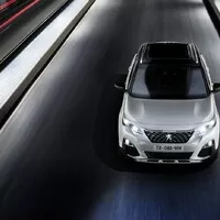 Běžné varianty Peugeotu 3008 doplní ještě verze GT
