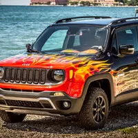 Jeep přiveze na sraz Harleyů plamenné lakování (opravdové)
