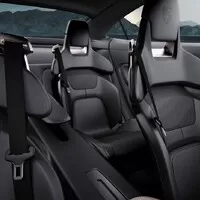 Porsche chystá produkční Mission E a opírá se do Tesly