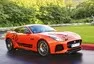 Jaguar F-Type SVR vás za úplatu povozí na Nordschleife