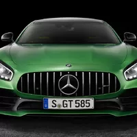 Mercedes-AMG GT R přináší více síly a méně hmotnosti