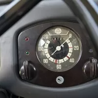 Je libo investiční auto? Co takhle Brouk za sedmičku?